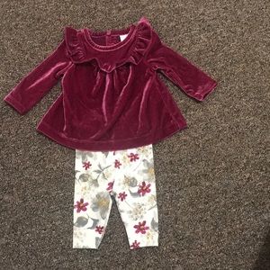 New born holiday outfit